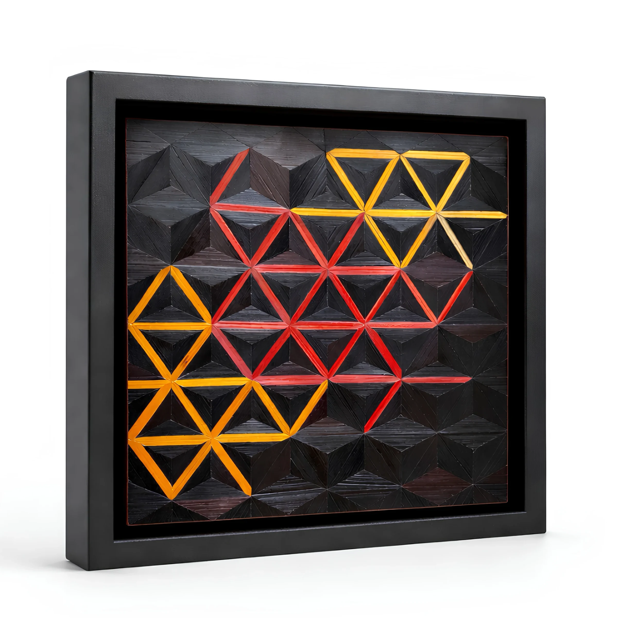 Ligne droite, composition géométrique en marqueterie de paille de seigle naturelle et teintée, 24 x 24 cm